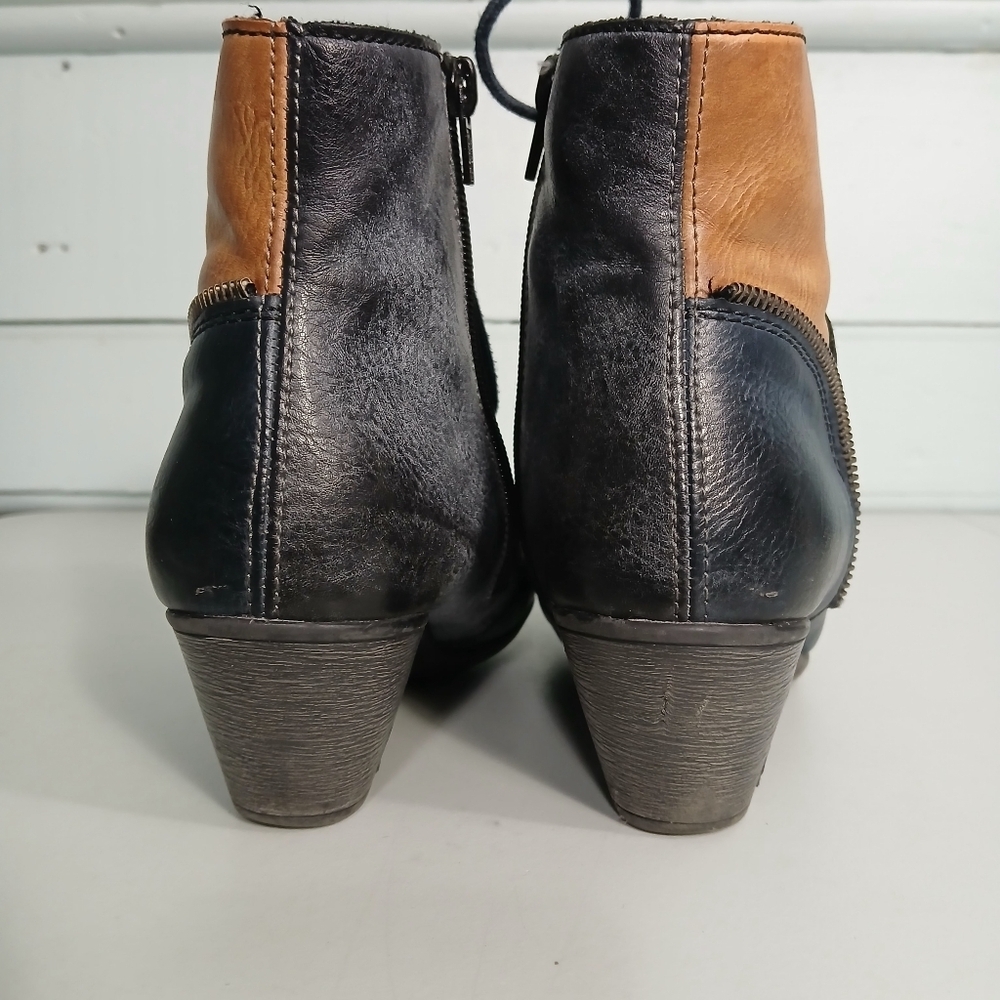 Rieker blue and tan ankle booties - Picture 5 of 11